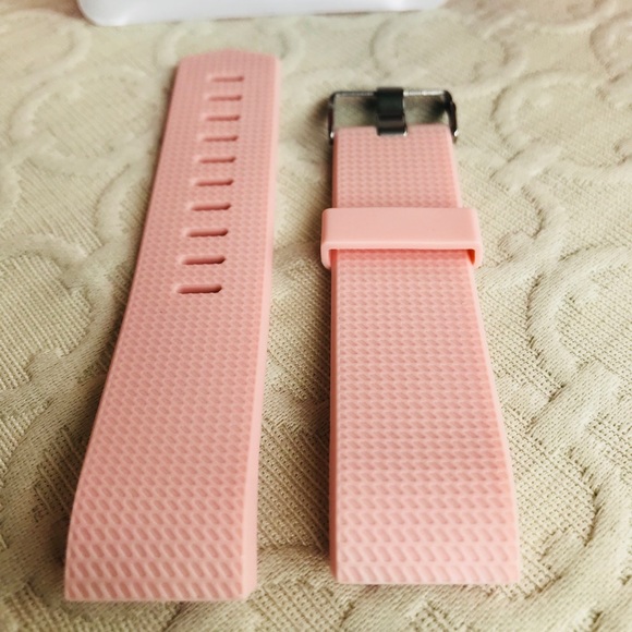 Fitbit Charge 2 Silicone Band in Blush Pink - Picture 5 of 8